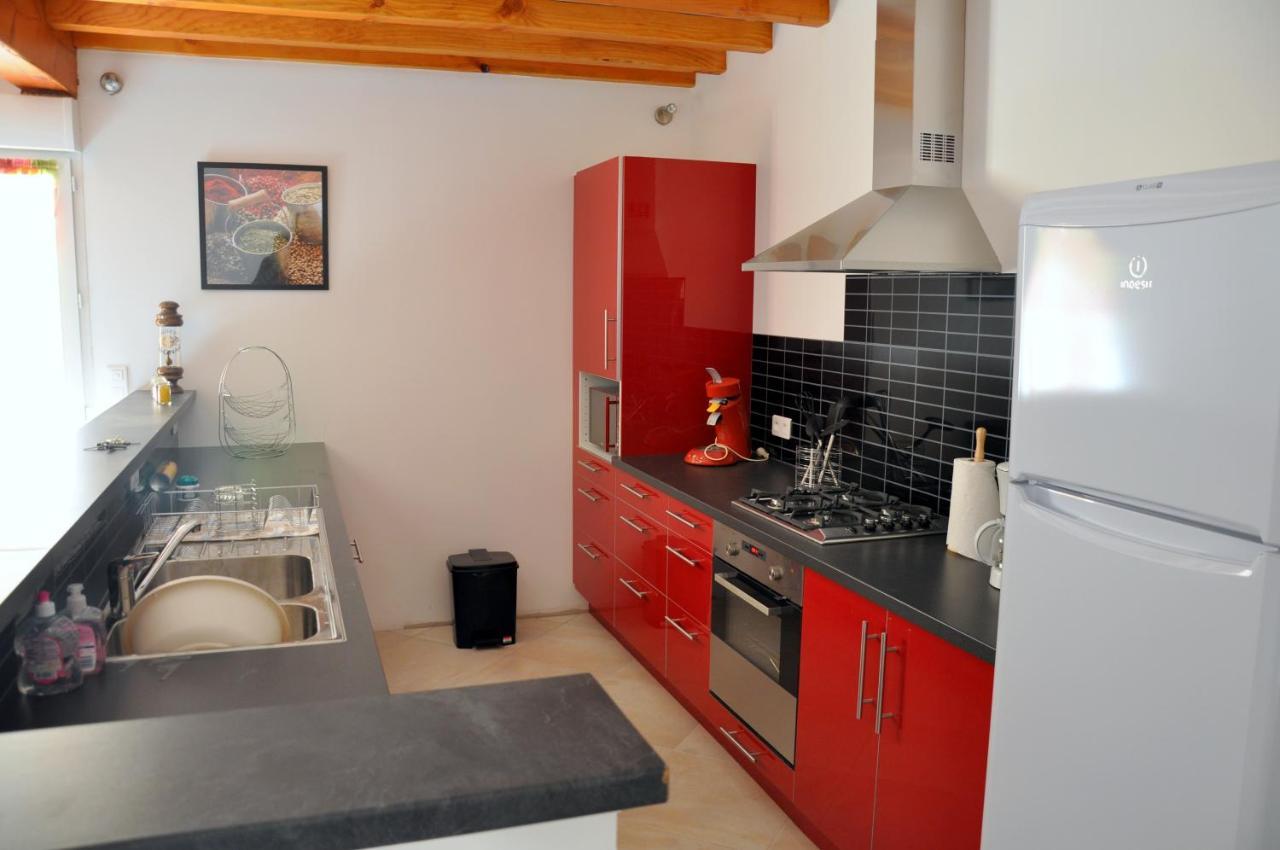 Gite Chez Antonin Villeneuve-Lecussan Ngoại thất bức ảnh